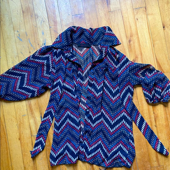 Trippy vintage blouse with bow - Picture 1 of 4